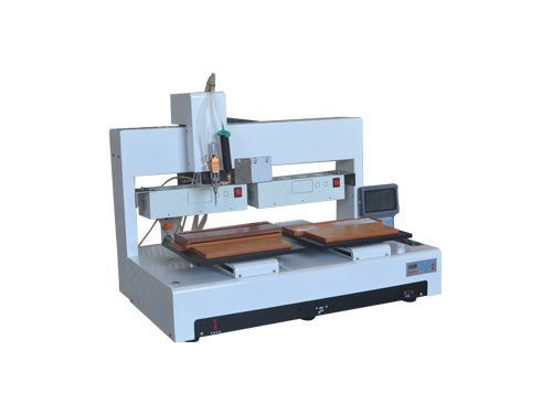 提升點(diǎn)膠機(jī)性能，要從哪些方面入手？